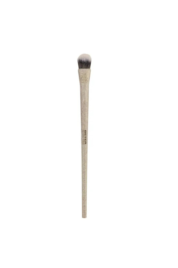 Beter Natural Fiber Blender Eyeshadow Brush Beige