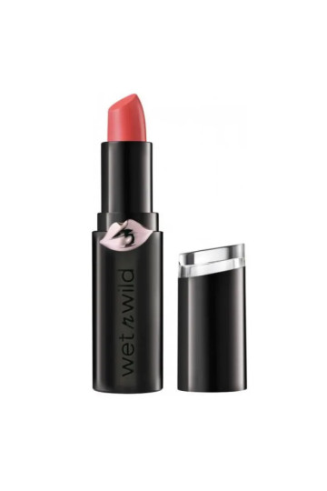 Wet N Wild Megalast Lipstick Matte Finish Into The Flesh