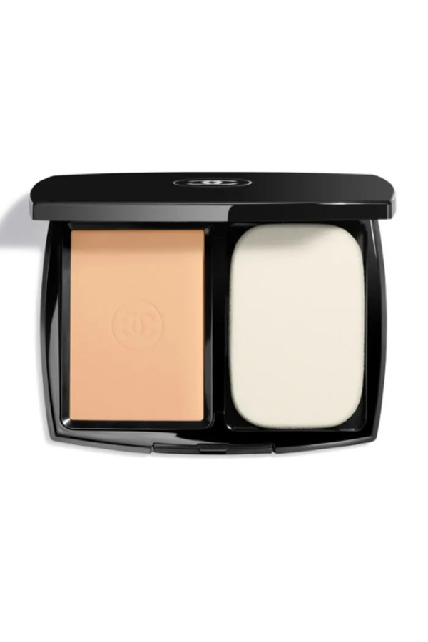 Chanel Ultra Le Teint Compact Spf15 B60
